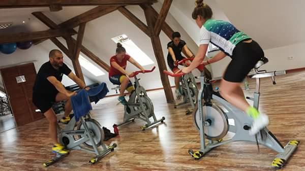 ורוצלב Fitness Hostel - Restauracja, Darmowy Parking I Silownia מראה חיצוני תמונה